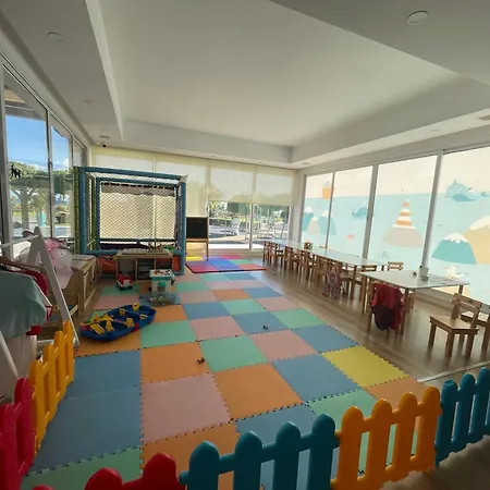 Sweetness By The Sea * Vokolidha