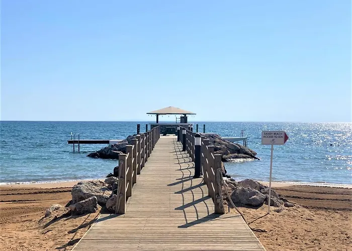 Sweetness By The Sea *