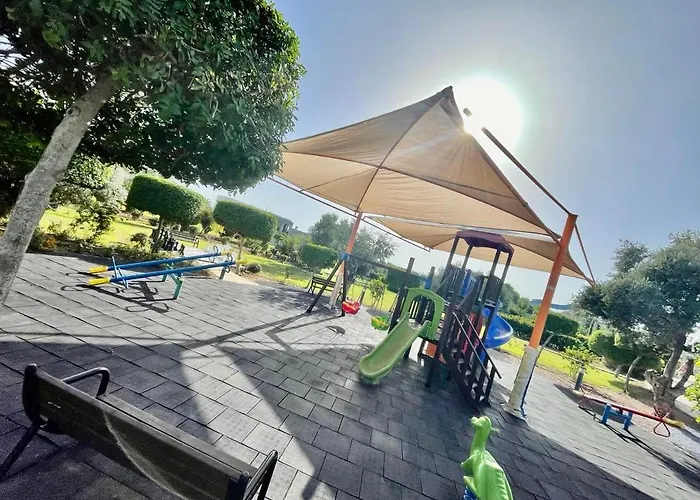 Sweetness By The Sea Vokolidha